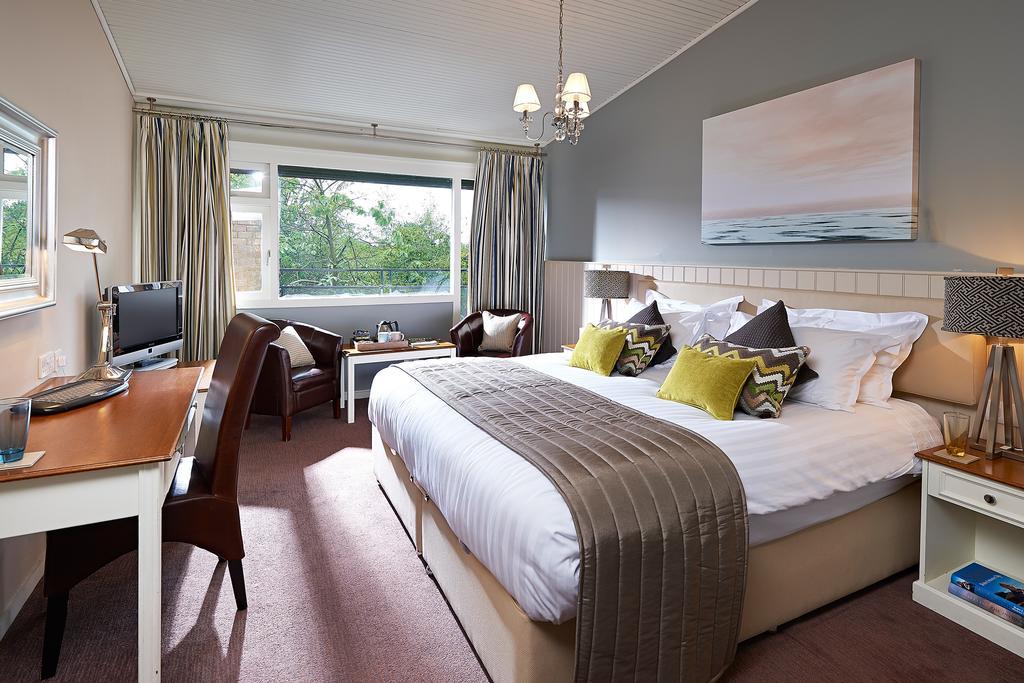 Potters Heron Hotel Romsey Luaran gambar
