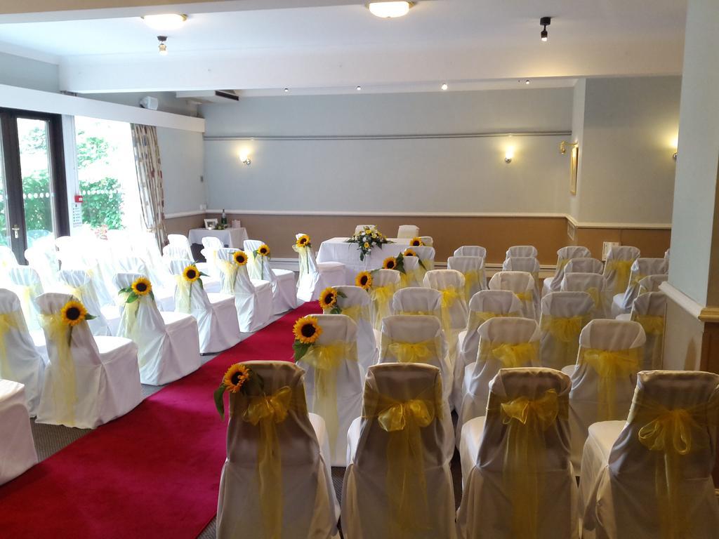 Potters Heron Hotel Romsey Luaran gambar