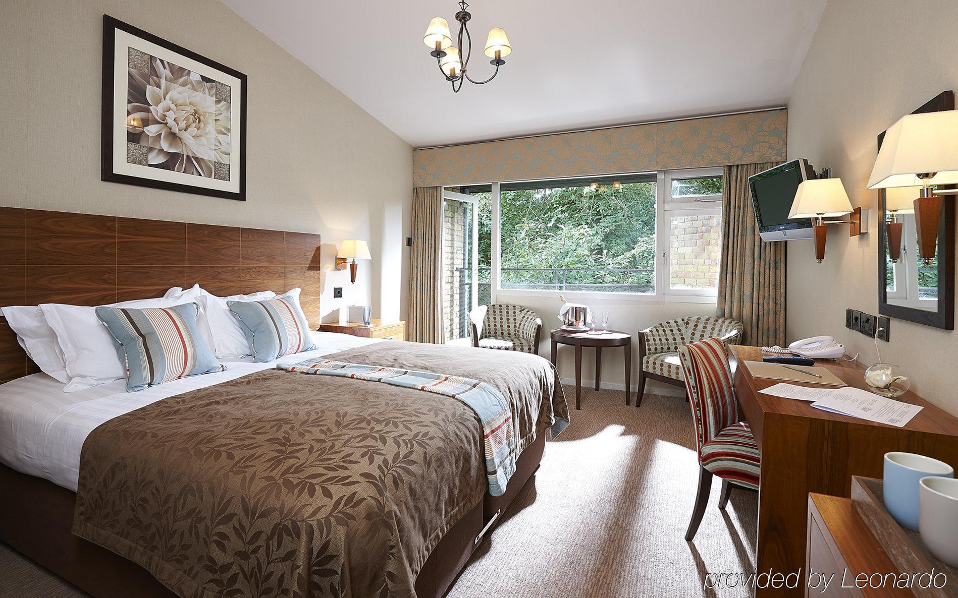 Potters Heron Hotel Romsey Luaran gambar